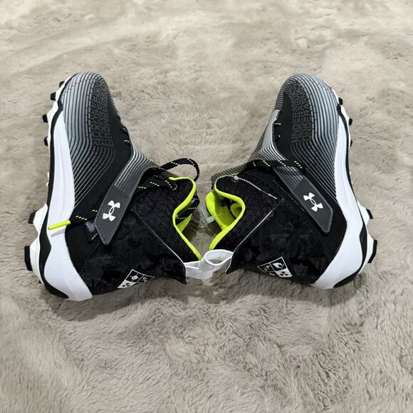 Under Armour MC Highlight Clone Men\'s Football Cleats - Black/White/Volt Size 12